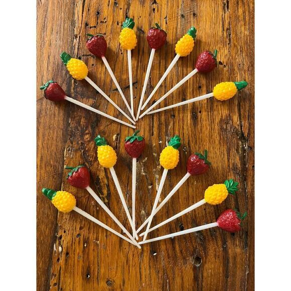 16 Vintage Strawberry & Pineapple Party Picks. Food picks. cupcake. Decor. Fruit - Picture 1 of 5